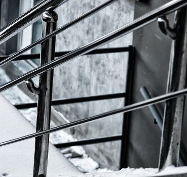Railing Tangga Minimalis & Modern untuk Rumah Anda